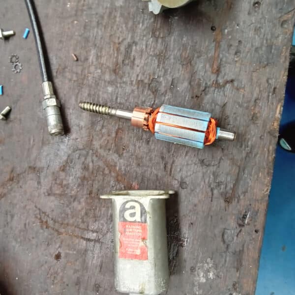 170726 1990 Jaguar XJS Window Fault 2