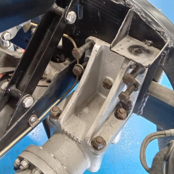 280726 1954 Aston Martin DB2 Steering Box and Anti Roll Bar Assembly 29