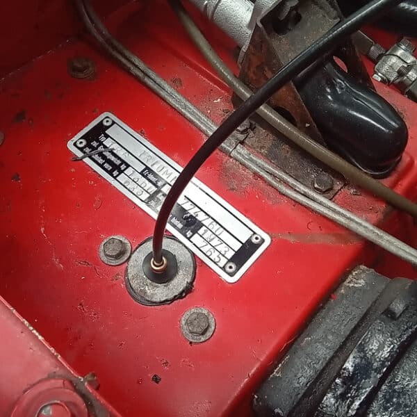 300626 1973 Triumph TR6 Throttle Cable and Fan