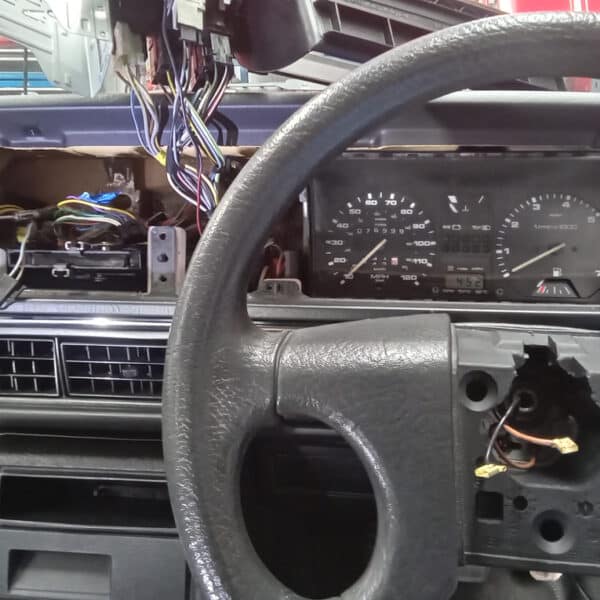 310726 1989 Volkswagen Golf GTi PDI Repairs 7
