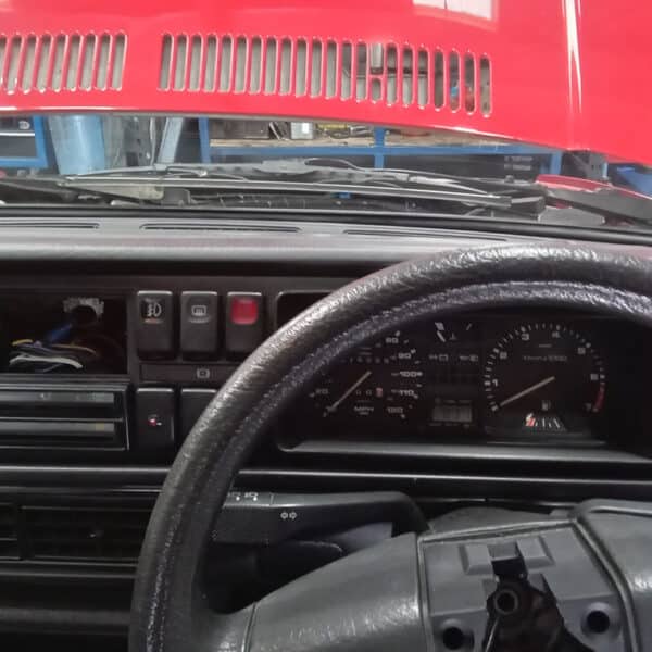 310726 1989 Volkswagen Golf GTi Temp Guage 2