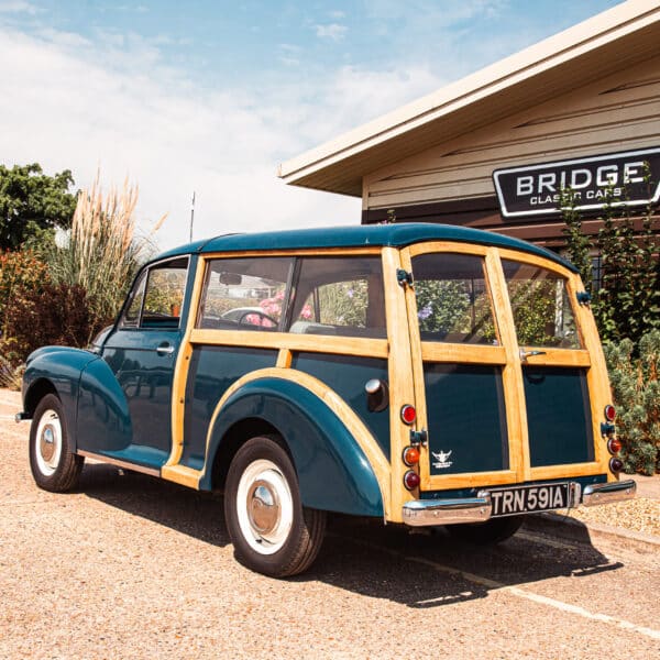040826 1963 Morris Traveller Arrival 4