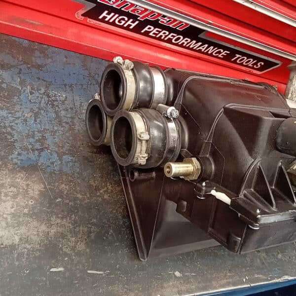 040826 1981 Porsche 911 OS Intakes 2