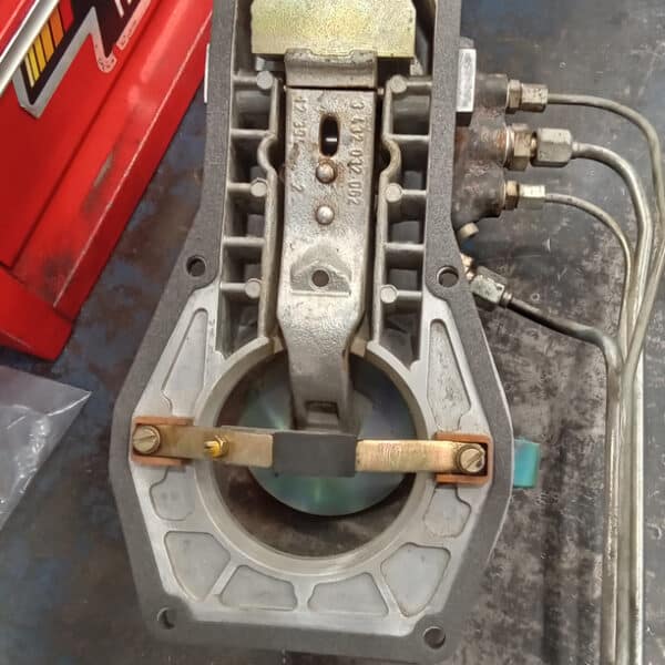 050826 1981 Porsche 911 Air Box Refitted 8