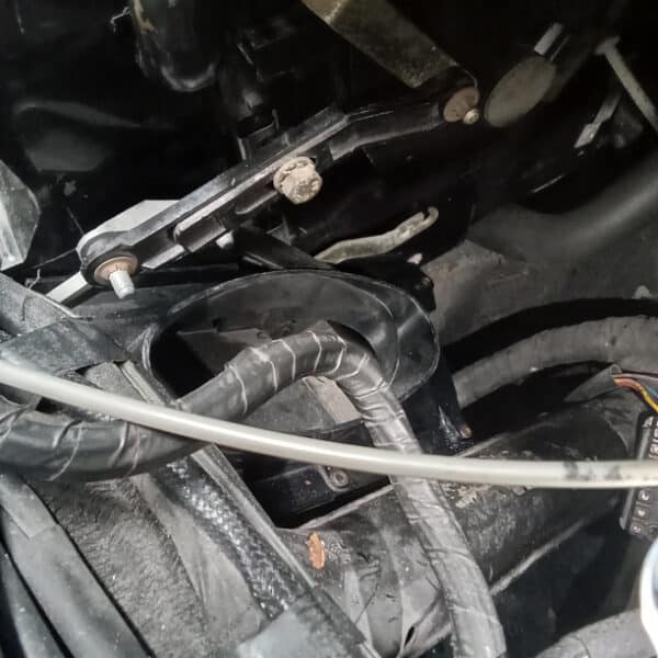070726 1987 Mercedes 500SL Heater 11