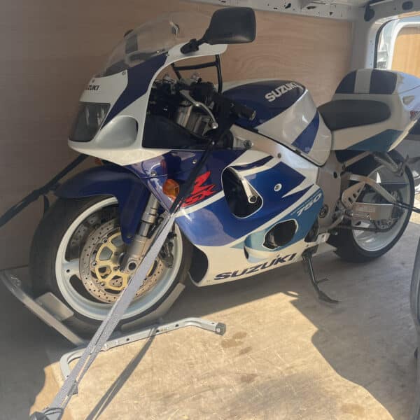 170726 1998 Suzuki GSXR 750 Loaded for Transport