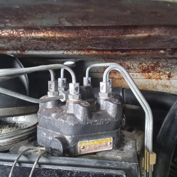 280726 1981 Porsche 911 Air Box Removed 5