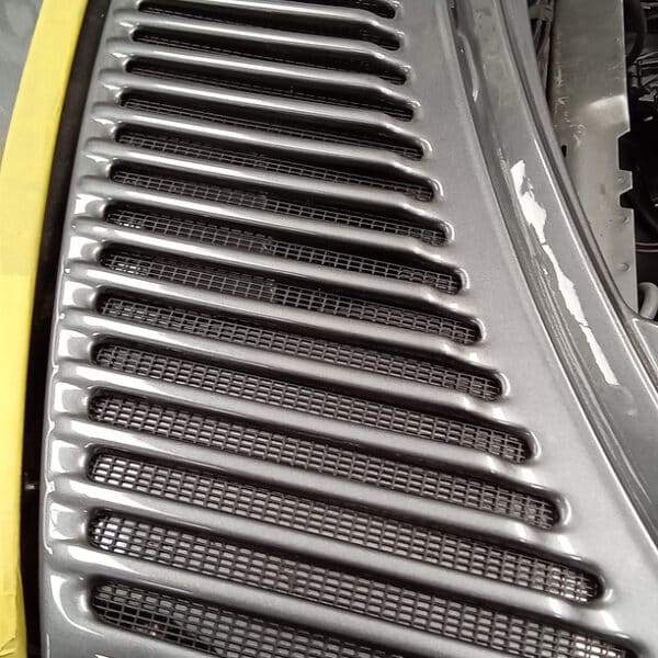 280726 1987 Mercedes 500SL Heater Controls and Scuttle Grilles 11