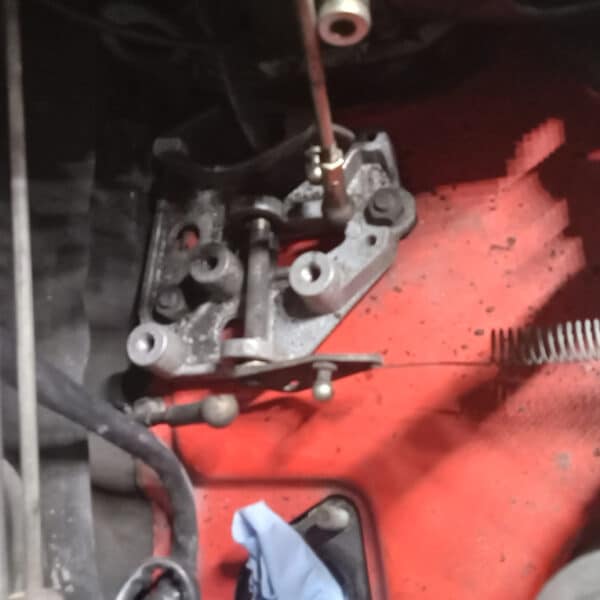 290726 1981 Porsche 911 Air Box Removal 13