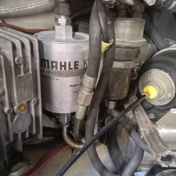290726 1981 Porsche 911 Air Box Removal 22