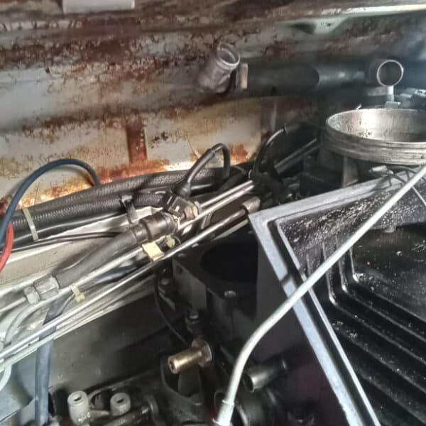 290726 1981 Porsche 911 Air Box Removal 3