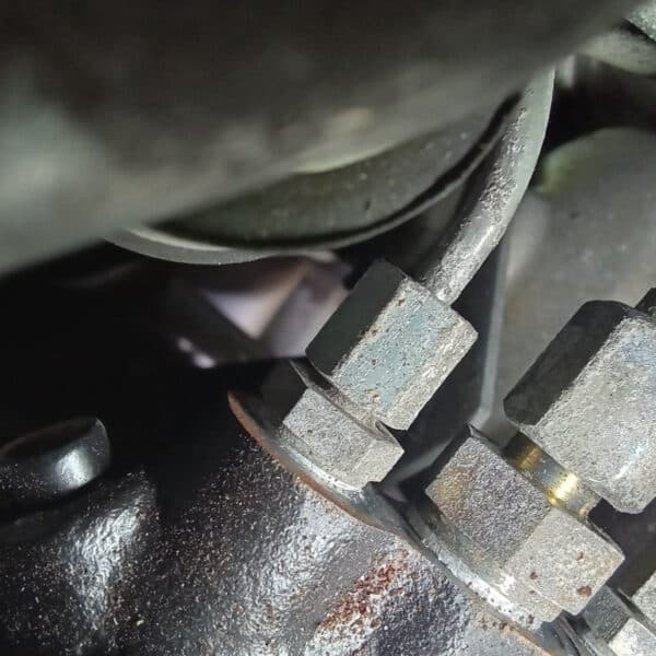 290726 1981 Porsche 911 Air Box Removal