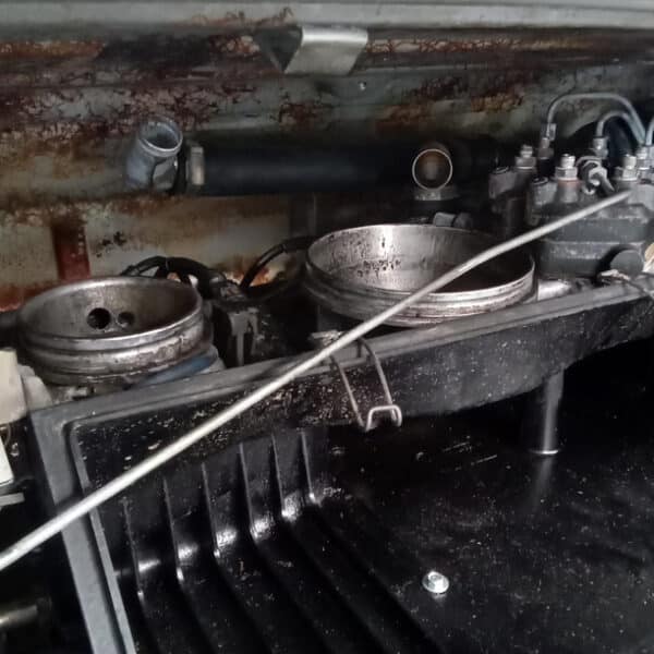 290726 1981 Porsche 911 Air Box Removal 7