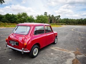 1961 Morris Mini Little Eva-02