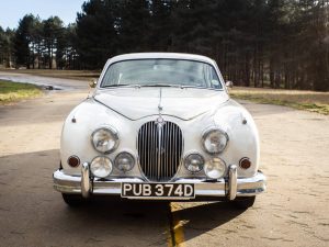 1966 Jaguar MK2-26