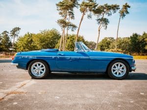 1970 MGC Roadster-11