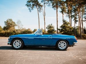 1970 MGC Roadster-16
