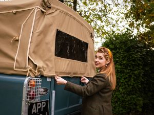 1971 Land Rover Series IIA Blue_ (13)