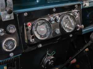 1971 Land Rover Series IIA Blue_ (42)
