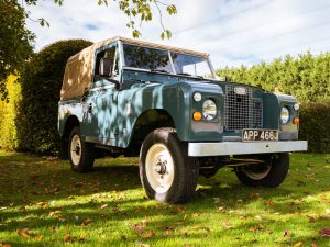 1971 Land Rover Series IIA Blue_ (45)