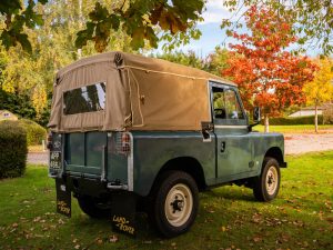 1971 Land Rover Series IIA Blue_ (62)