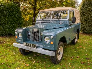 1971 Land Rover Series IIA Blue_ (66)