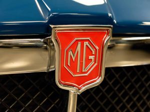 1973 MG B Blue_ (75)