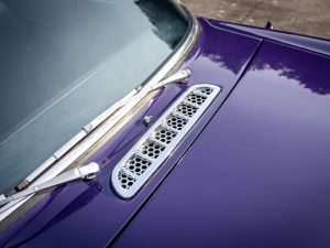 1973 MGB GT V8 purple-01