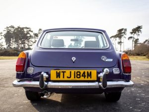 1973 MGB GT V8 purple-11