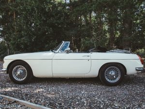 1973 MGB Roadster Product Photos-34