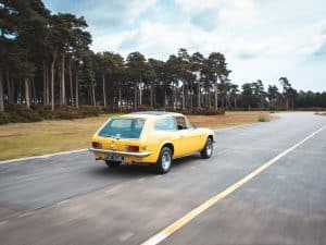 1973 Reliant Scimitar GTE Driving comp-05
