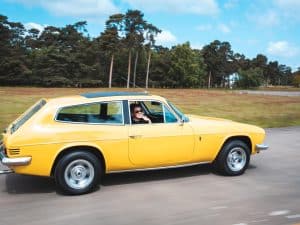 1973 Reliant Scimitar GTE Driving comp-06