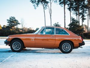 1975 MGB GT V8 - Orange-25