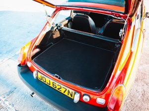 1975 MGB GT V8 RED Comp Photos-04