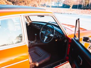 1975 MGB GT V8 RED Comp Photos-08