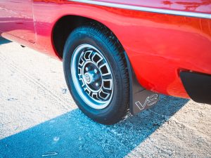 1975 MGB GT V8 RED Comp Photos-13