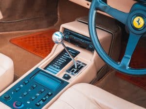 1985 Ferrari Mondial-01