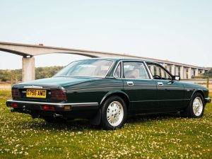 1990 Jaguar XJ6 at Suffolk Food Hall-39