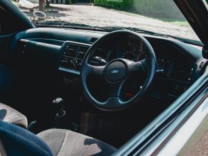 1993 Ford Escort XR3i-32