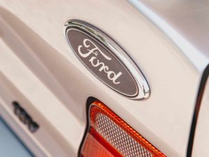 1993 Ford Escort XR3i-42