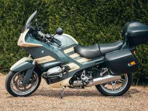 2002 BMW R1150RS Product Photos-9