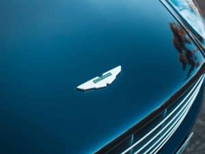 2005 Aston Martin DB9 (21)