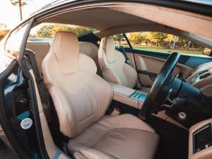 2005 Aston Martin DB9 (6)