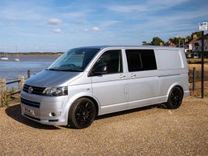 2015_Volkswagen T5.1 Camper Silver_(5)