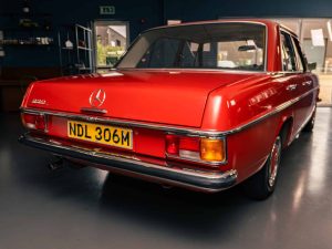 Mercedes 250 Red - 1973_ (7)