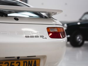 Porsche 928 S4-22