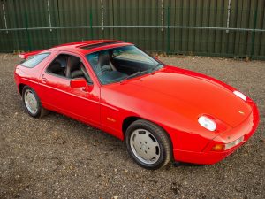 Porsche 928 Series 4 Red 1989_ (51)