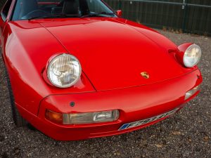 Porsche 928 Series 4 Red 1989_ (63)