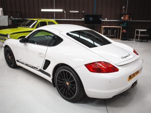 Porsche Cayman Comp images-21