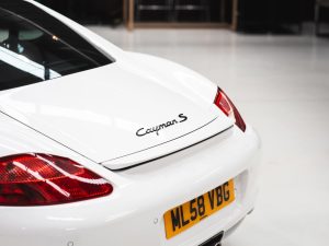 Porsche Cayman Comp images-27